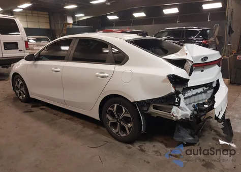 2020 Kia Forte Fe z USA, uszkodzony, nr VIN 3KPF24AD3LE174606